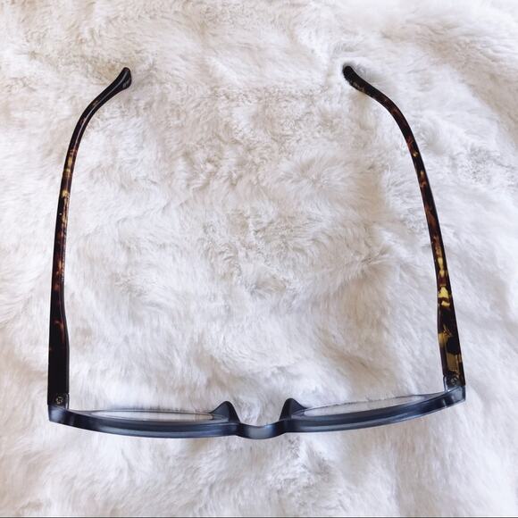 Kaylee Blue Classic Round Reader Glasses - Picture 4 of 10